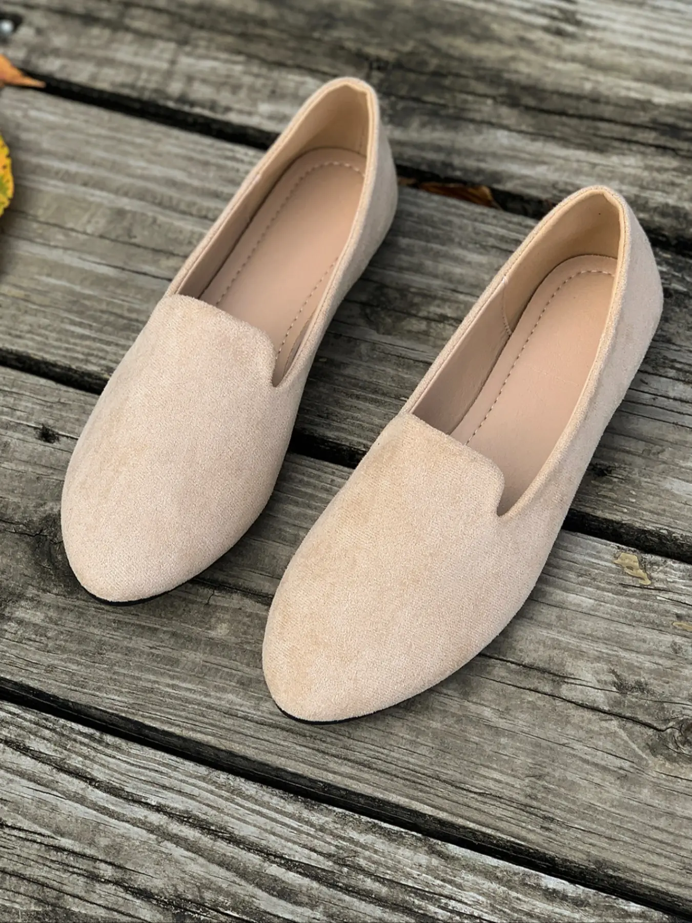 Women's Solid Color Pointed Toe Flat Shoes, Soft Sole Flats, Casual Comfortable Slip on Shoes, All Match Commuter Shoes for Work & Daily Wear, Breathable Flats