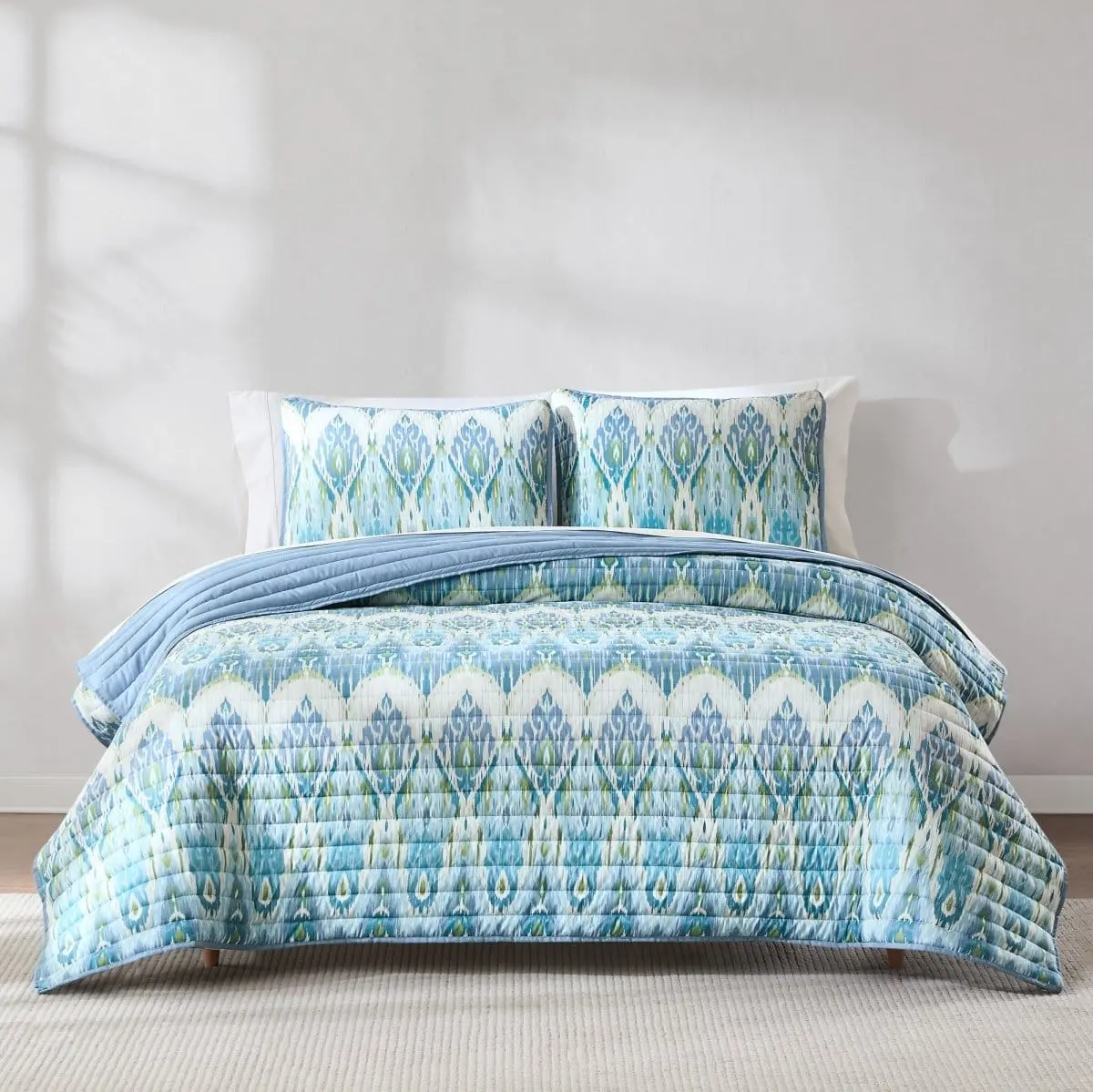 Lush Decor Bohemian Ikat Drops Quilted Bedspread Set - 3-Piece Full/Queen Size, 1 Quilt & 2 Shams, OEKO-TEX Certified, Microfiber-Polyester, Machine Washable Boho Bedding Set, Bohemian Quilt Set