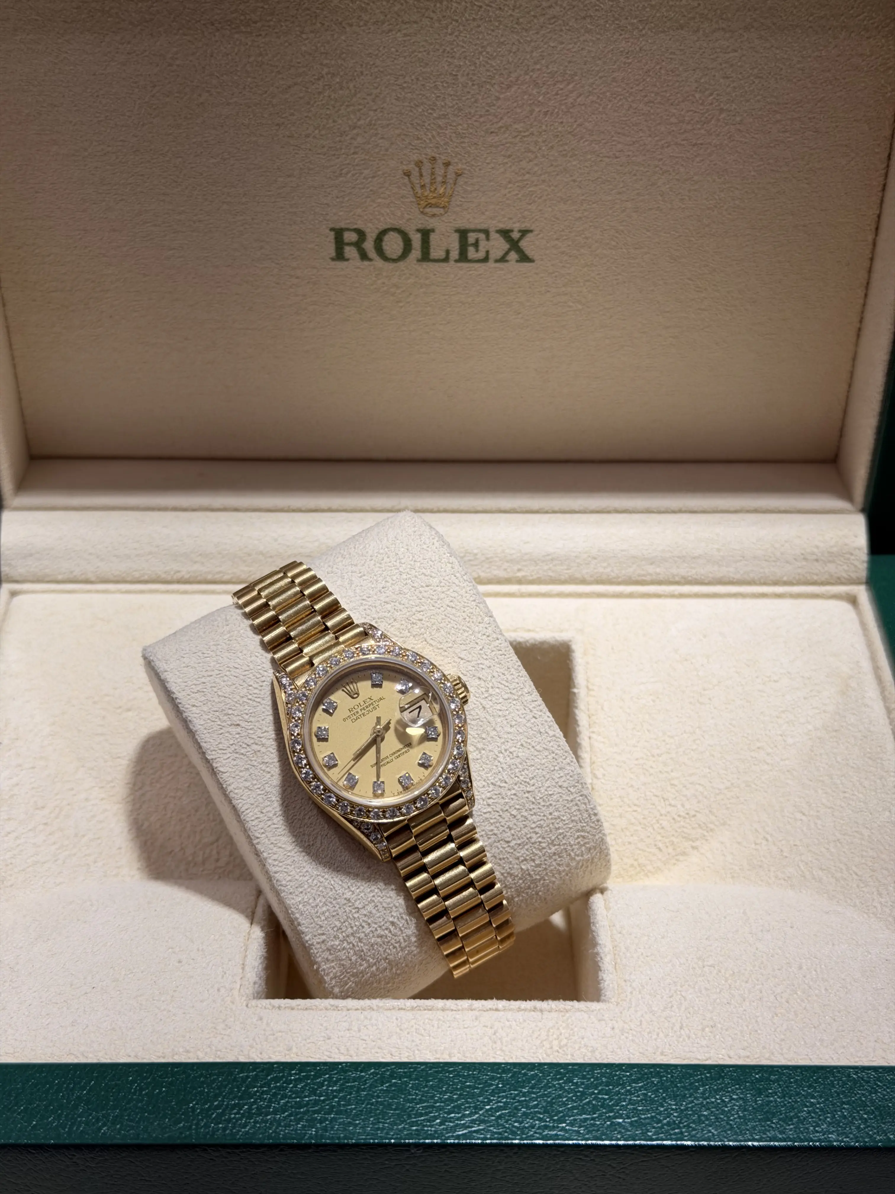 Rolex Datejust 26 mm Champagne Diamond Dial Diamond Bezel 18K Yellow Gold Watch