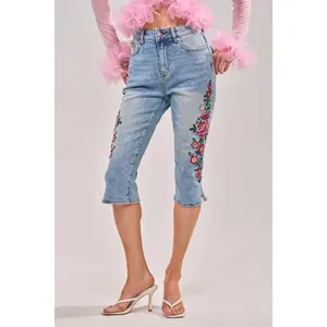 GIVE ME FLOWERS FLORAL CAPRI