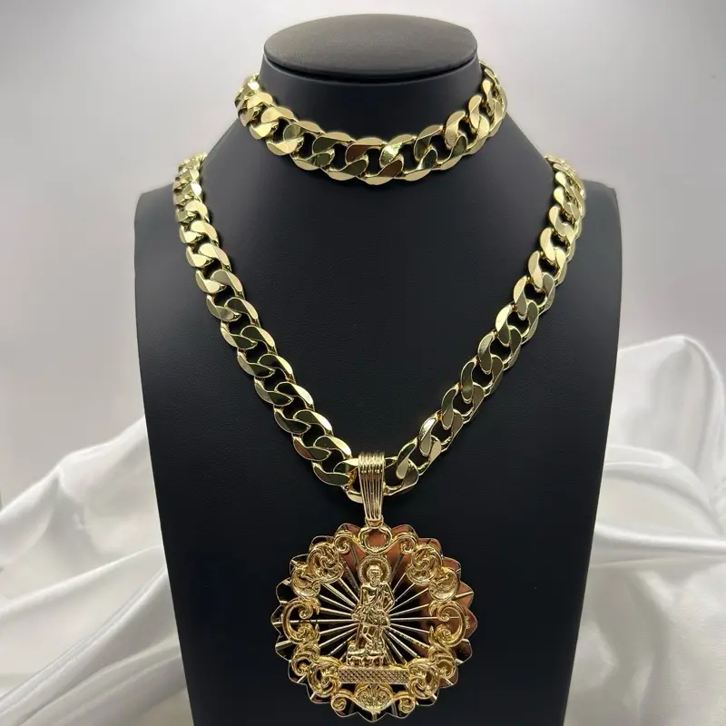 Set Cadena y Manilla Cubana Laminada Oro 14K 12mm con Dije San Lázaro | Cadena 28 Pulgadas + Manilla 10 Pulgadas