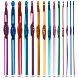 Crochet Kit with Aluminum Handle Needles, Ideal for Arthritis Patients, Handmade Yarn Crochet Tools, Perfect Gift for Women