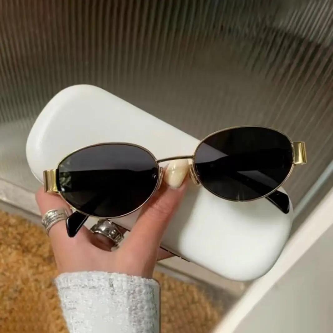 Women's Y2K Classic Oval Metal Sunglasses - Slim Wide Temples, UV-Protection Lenses, Vintage Fashion Shades for Daily Use & Travel Photoshoots