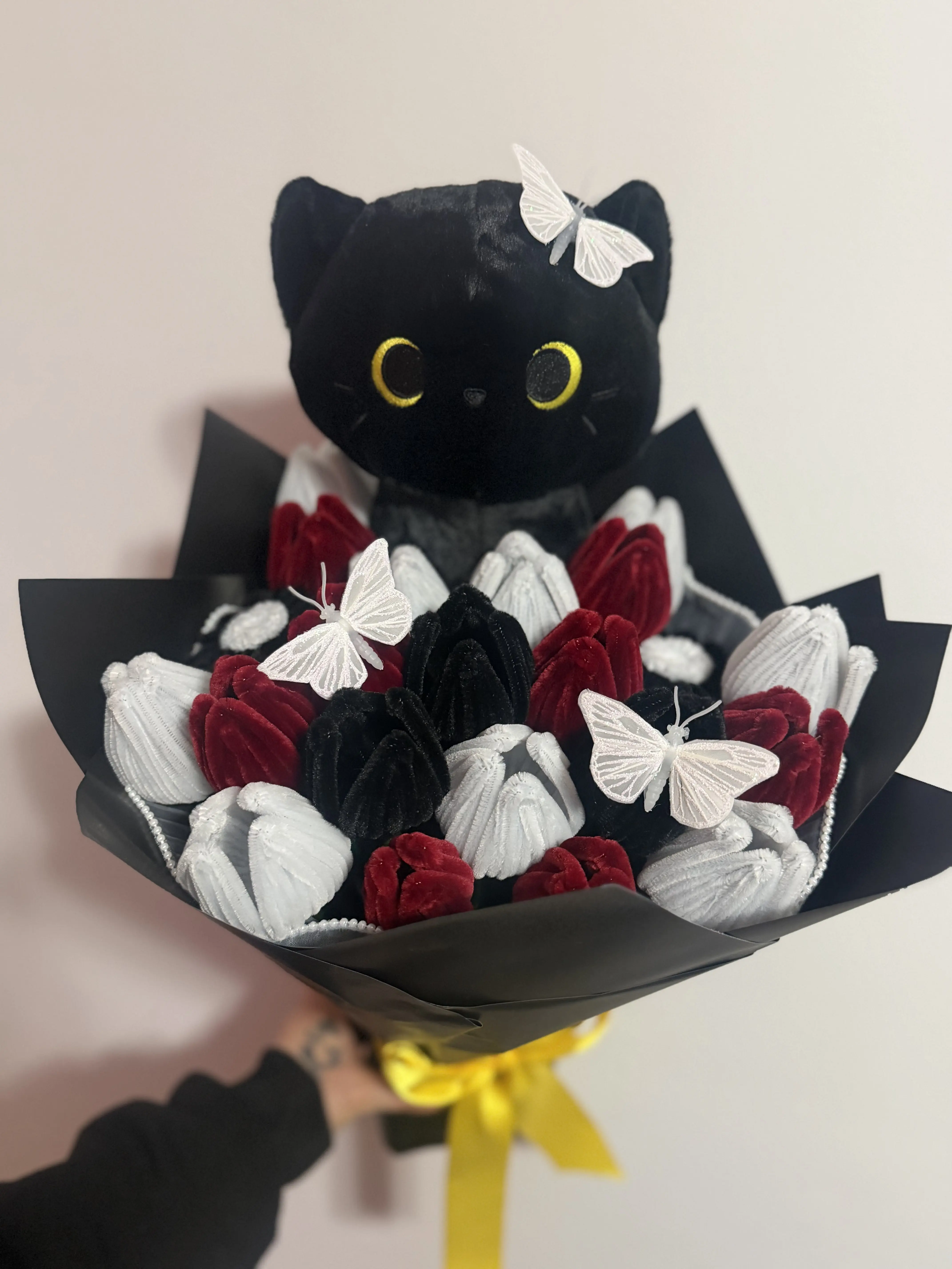 Forever flowers, pipe cleaner
