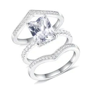 MDFUN 4CT Radiant Cut Cubic Zirconia Ring Set -,Fashionable,and Elegant Evervday Ring for Women,Perfect forWedding,Anniversary, or Birthday gift classic