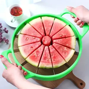 Creative Stainless Steel Watermelon Slicer Cutter, Reusable Fruit Divider for Kitchen, Kitchen Gadget