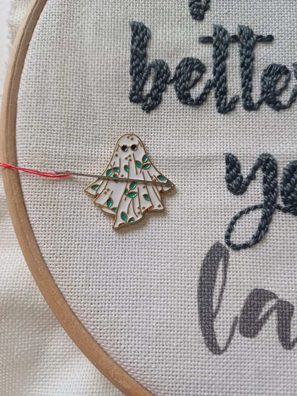Ghost Magnetic Needle Minder by Wizardi F07M10-1 Ghost1