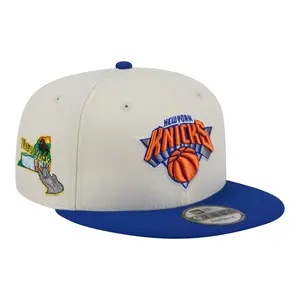 Men's New York Knicks New Era White Injection Localized 9FIFTY Snapback Hat