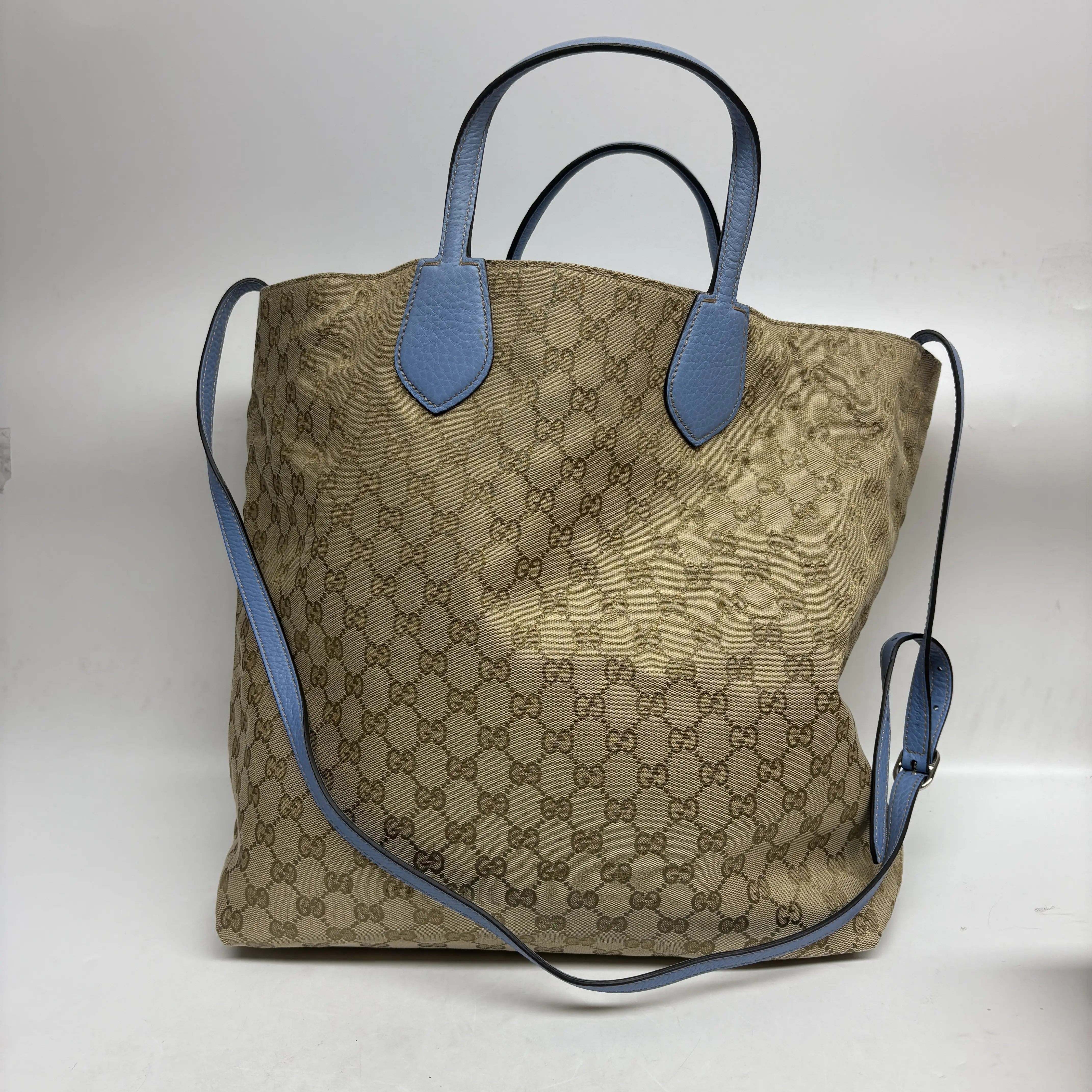 Pre-owned Canvas/Calfskin Crossbody Bags Gucci GG Canvas Tote Reversed Baby Blue Trim
