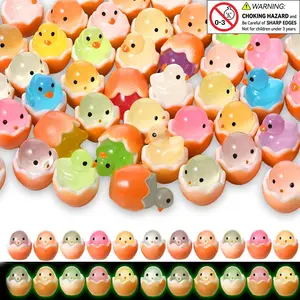 30pcs Easter Cracked Egg Chick Decorations, Mini Egg Basket Fillers, Luminous Chick Eggshell, Holiday Party Supplies, Decor Figurine, Resin Material, Cartoon Theme
