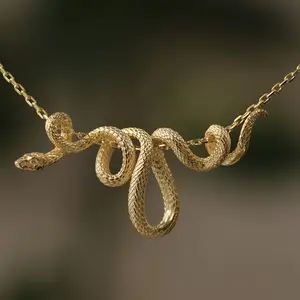 Sexy Twisted Snake Necklace - Minimalist High-End Design Pendant in Luxurious Material for Modern Layered Looks