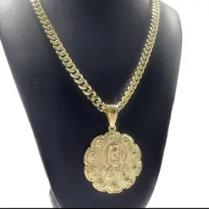 Cuban link chain with large medallion