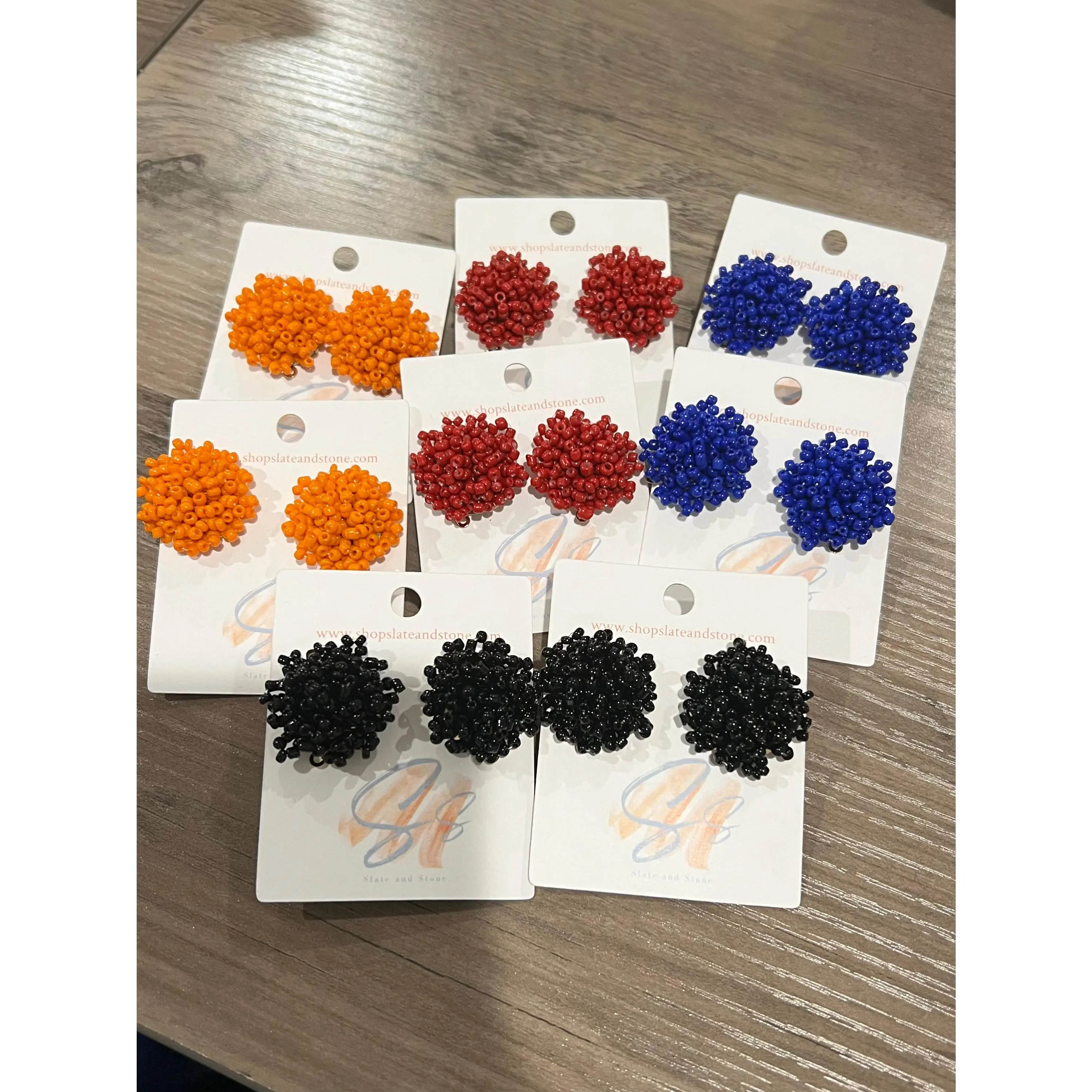 Pom pom earrings