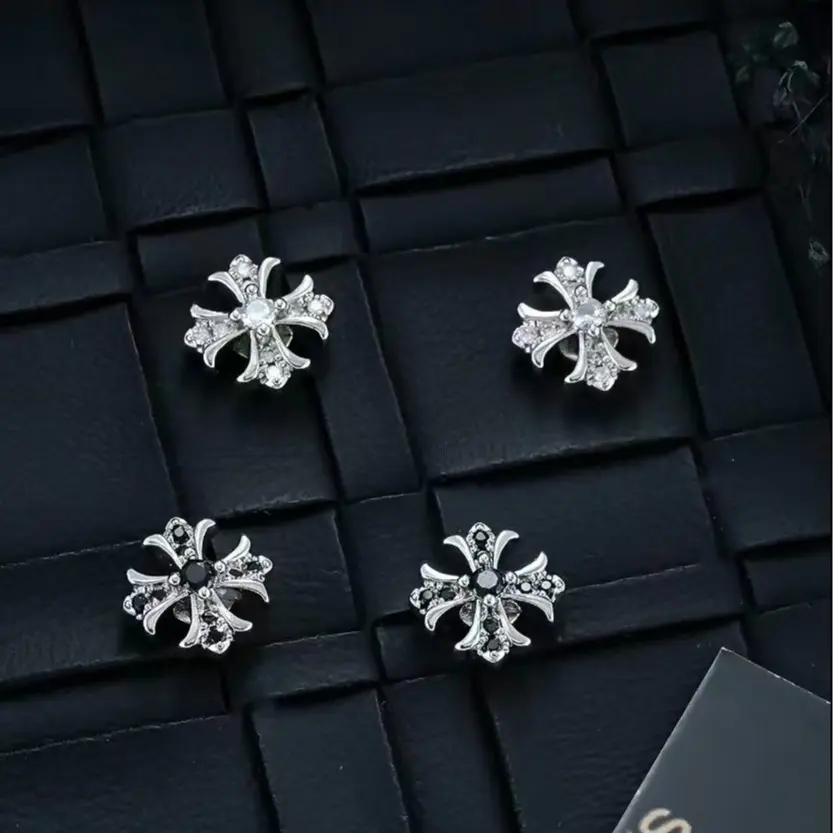 Vintage Silver Cross Stud Earrings for Women, Gothic Cross Earrings, Punk Retro Fashion Jewelry