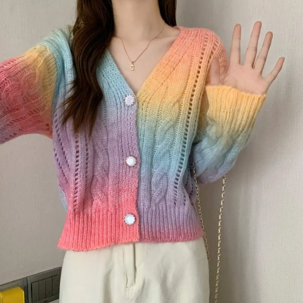 Women's Rainbow Gradient Stripe Knit Cardigan - Round Neck, Slim-Fitting, Comfortable, Chic Euro-American Sweet Casual Style, Heart-Accent Top for Skirt, Jeans Pairing, Gradient Colors Women's Knitwear