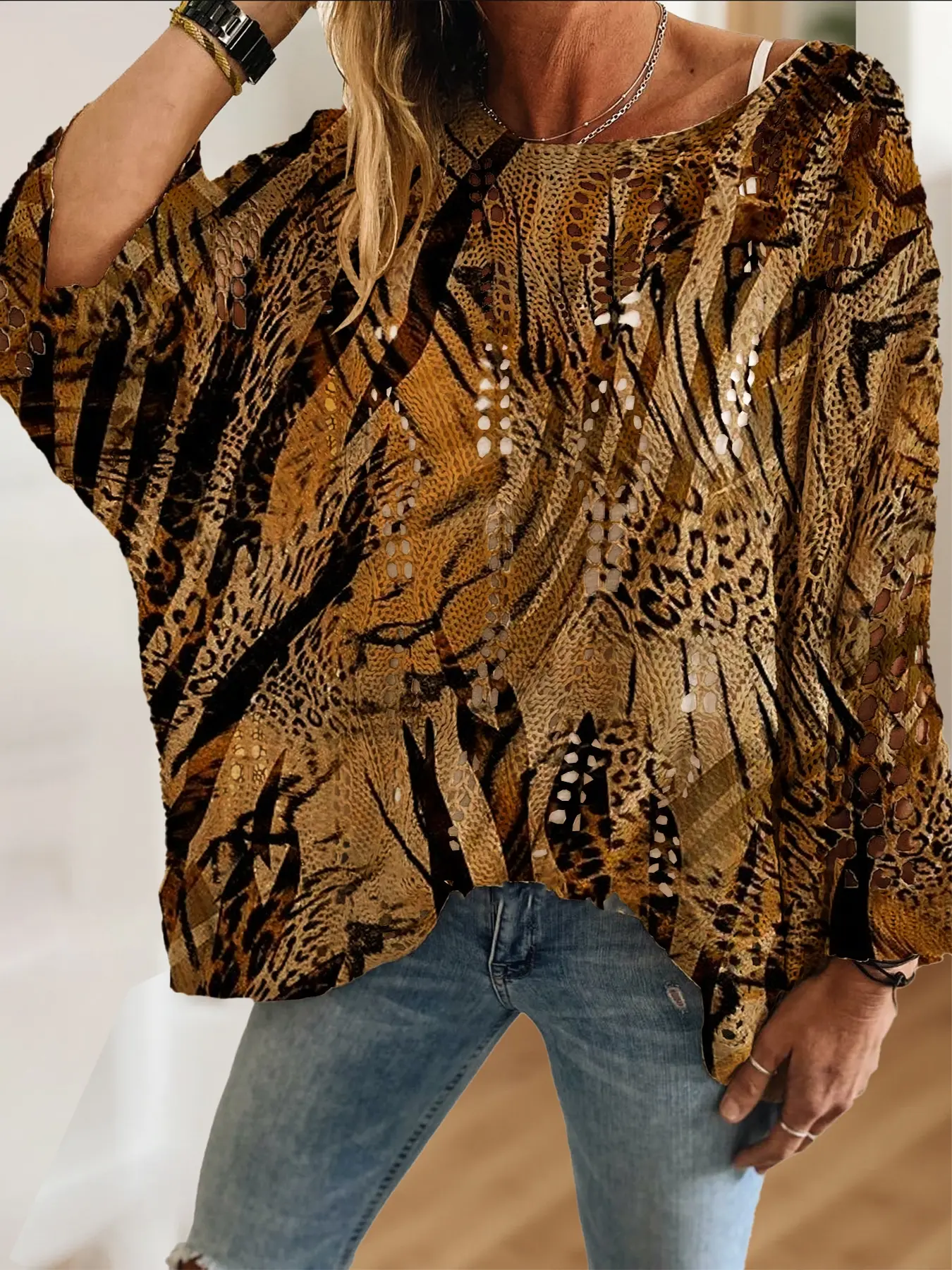 Spring Summer Women's Shoulder Cut Batwing Sleeve Knit Top with Tiger Print, Lightweight Breathable Long Sleeve, Casual Elegant Vacation Wear Statement Top