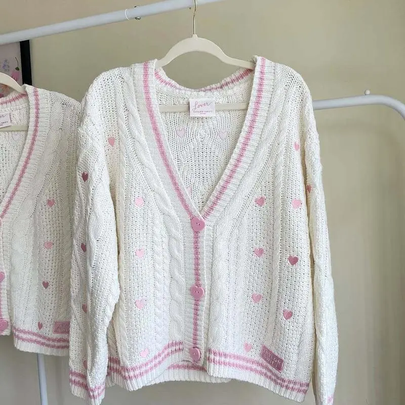 Fashion 2026 New Women's Sweet Heart Lover Sweater Knitted Cardigan Versatile Wool for Daily Wear, All Seasons, Comfy, Outdoor, Loungewear, Stretchy, Adjustable, Wardrobe Essential, Soft Touch, Comfy