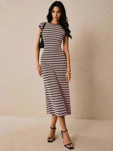 Summer New Striped Round Neck Slim Fit Short Sleeve Dress, Elegant Slimming Mid-Length Bodycon Dress, Fashionable Chic Summer Modest Dress