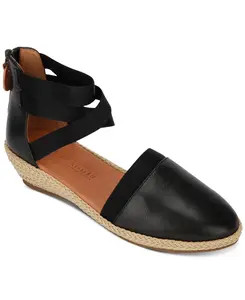 Gentle Souls by Kenneth Cole Women's Black Leather Noa-Beth Espadrille Sandals