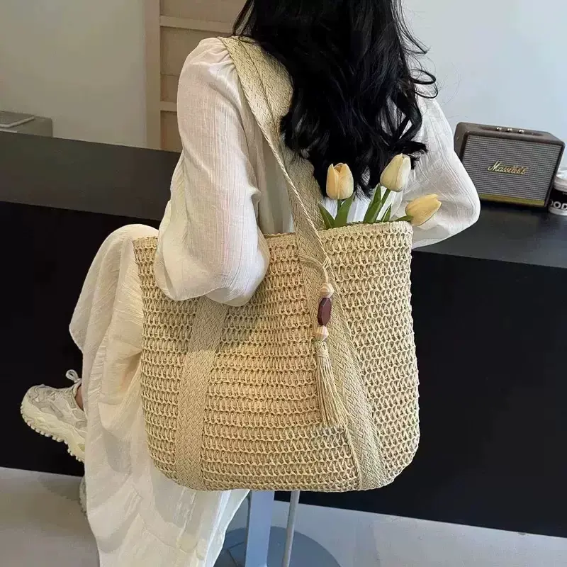 Elegant Crochet Tote Bag with Tassel Detail - Perfect for Everyday Use and Stylish Outings,White with Brown Accents, Zipper Closure, Polyester Lining, Perfect for Summer Vacations and Casual Outings, Beach Bag