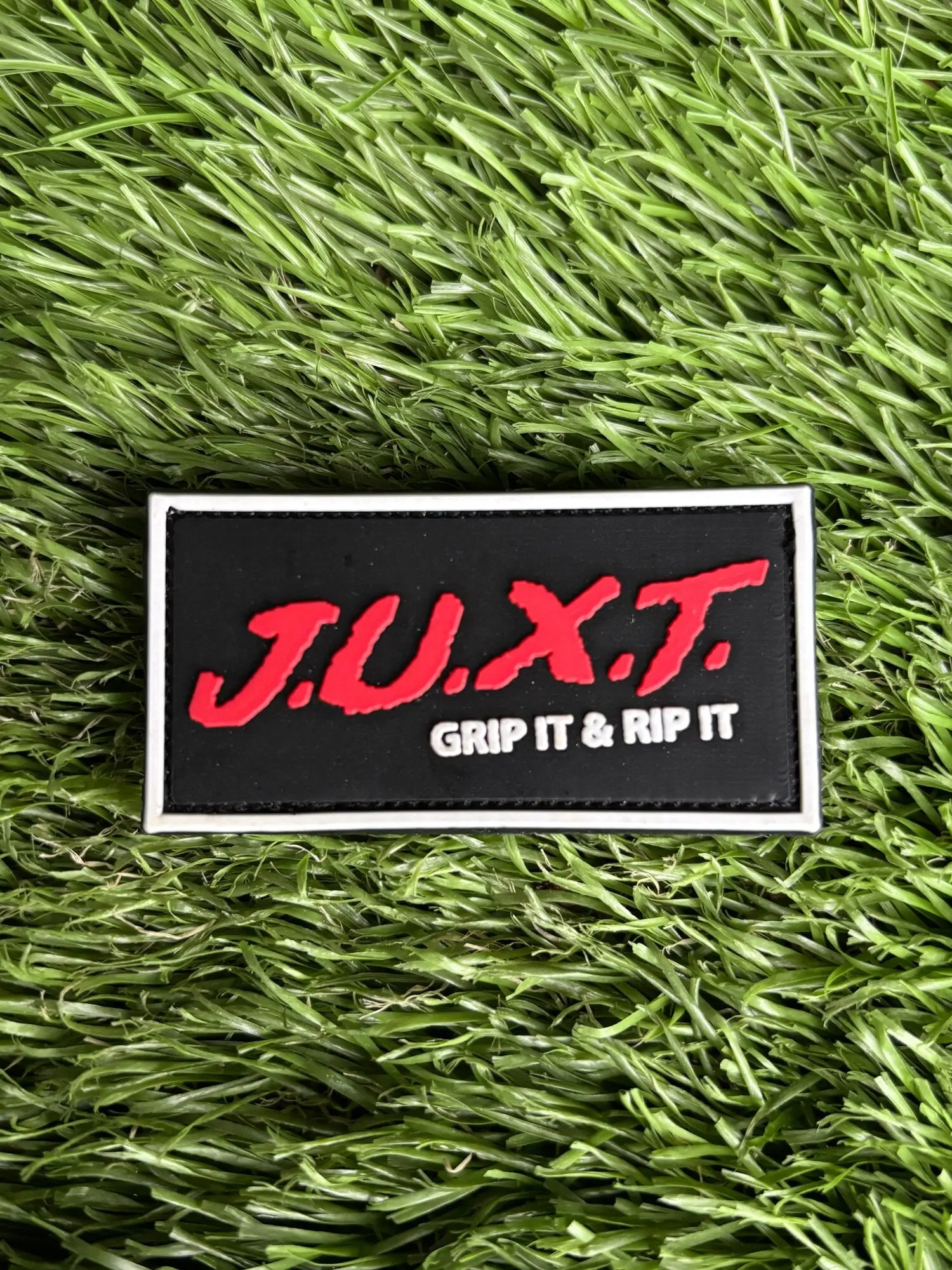 J.U.X.T. 3D Golf Raised Textured Patches - Premium Texture, Velcro Hook Backing, Instant Attachment, Embroidered Sewing Supplies for Fabric Golf Projects, Headcover Compatible, Mix-and-Match Design, Golfers