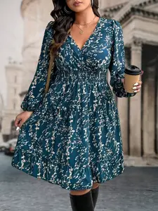 Plus-size women's full floral print long-sleeve Fitted Boho Bohemian dress with ruffled hem, cinched waist and multi-layered skirt accentuate elegant curves, suitable for Casual Wear, holidays and daily commute.
