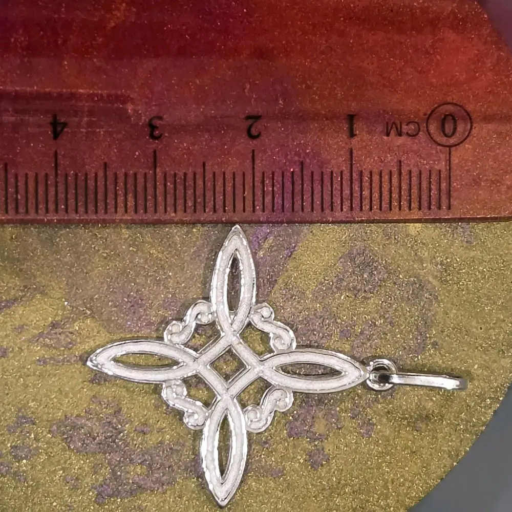 925 Silver Witch's Knot Pendant