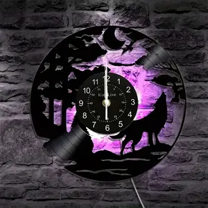Party favors, animal wolf elements, home wall decorations, suitable for bedroom, living room, farmhouse, zoo. Laser artwork, durable clock, birthday, Christmas, Halloween gifts night light sister harvest Buddies delicate style Retro Vinyl dark