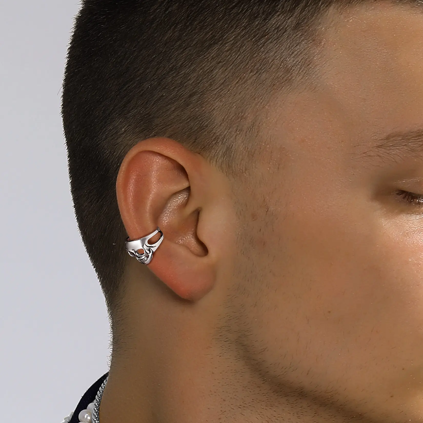 FaithHeart Gothic Skull Ear Cuff Earrings Stainless Steel