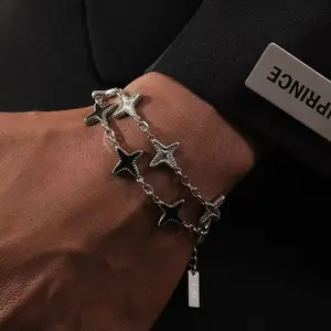 Trendy four-pointed star non-fading bracelet for men, niche design, titanium steel, light luxury, high-end feel, men's stackable wrist accessory