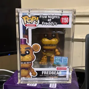 Funko POP! Five Nights at Freddy's Fredbear Vinyl Figure 1150 Series 9500 PCS/PZS Collectible Toy