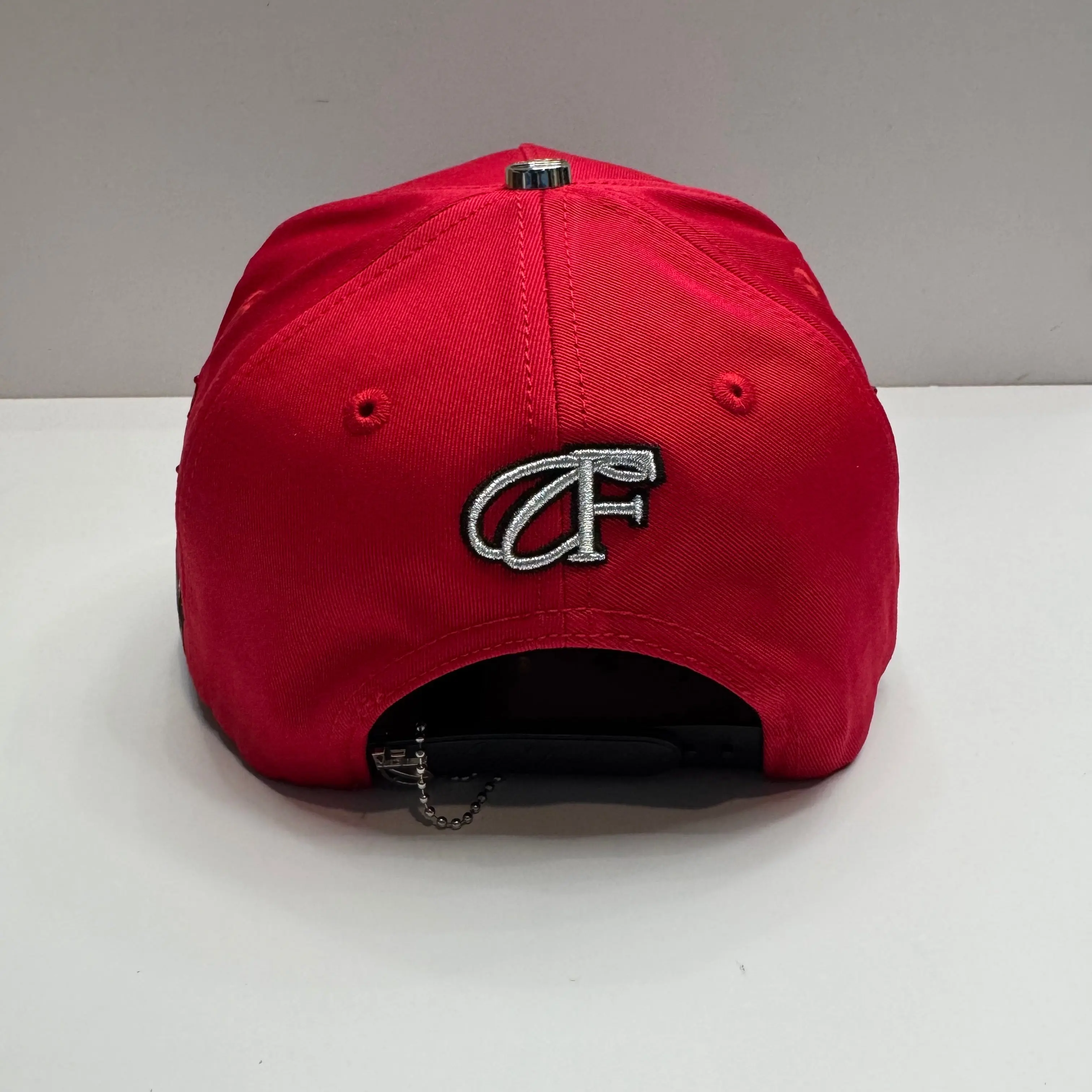 Av Red BLK gray premium cap