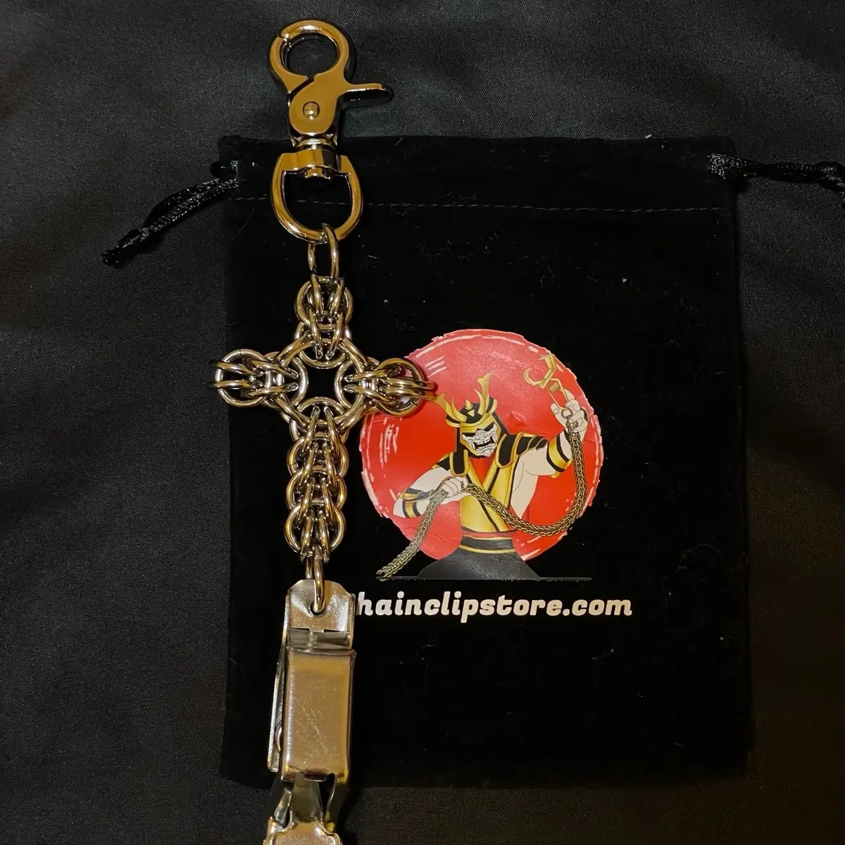 Cross Chain Clip