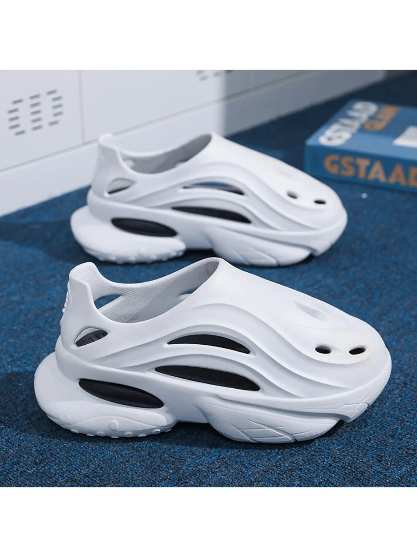Thick bottom slippers, House Slipper, summer thick bottom wrapper sandals, Sliders Shoes, EVA men 's slippers, Footwear, Walking Shoes, Trendy casual slippers