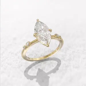 Classic Four-Claw Hand-Set Marquise Zircon Ring for Women – Elegant Fashion Jewelry for Engagement, Anniversary, Daily Wear, Valentine's Day Gift, Romantic and Timeless Design