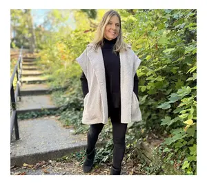 Sprigs Boucle Teddy Vest with Button