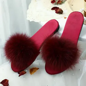 Bridesmaid Women Slipper Ostrich Feather Slides Female Sandals Flip Flops Indoor Slipper Wedding Team Shoes Lady Gift Luxury