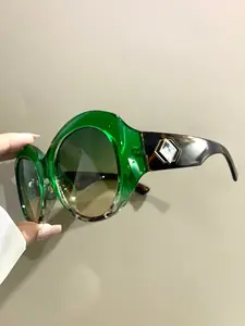 Trendy Elegant Fashion Glasses, Large Oval Eyeglasses, Women's Glasses with Thick Frames Legs Encrusted with Diamond