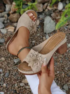 Women's High Heel Floral Sandals, Classy Sandal, Hollow Out Breathable Upper, Elegant Flower Embellishments, Casual Outdoor Shoes, All Seasons