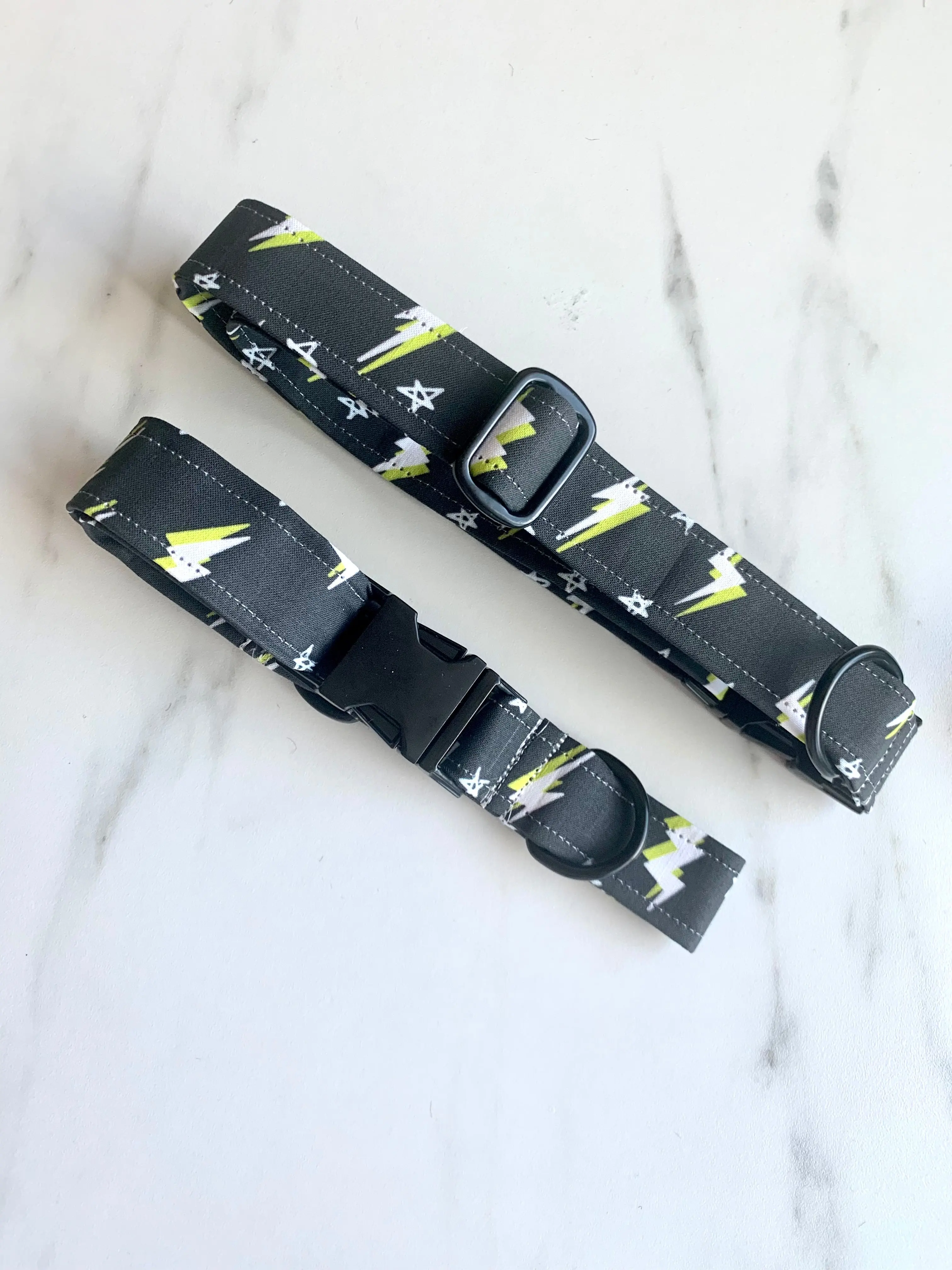 Lightning Bolts Collar