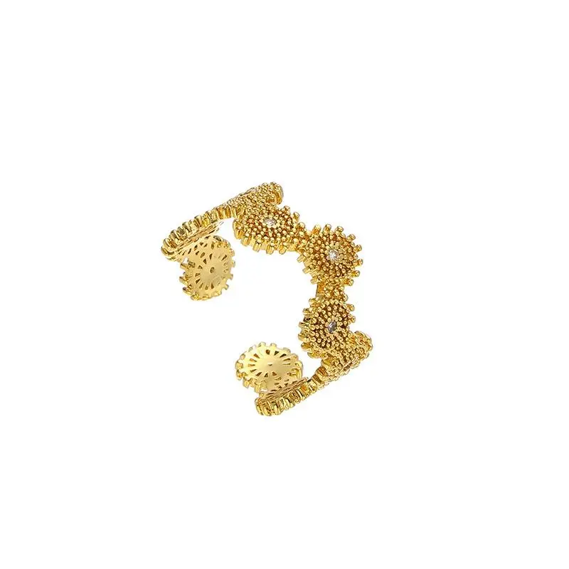 French retro fashion elegant exquisite ring with niche design, zircon inlaid sunflower ring wholesale