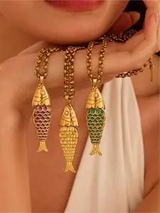 1 Piece Casual Vacation Style Stainless Steel Fish-Shaped Women's Necklace, Gradient Color Movable Fish Scale Animal Pendant Necklace, Ladies' Gold Jewelry, Friendship Symbol Necklace, Perfect for Party, Gifting, Daily Wear & Vacation Outfits