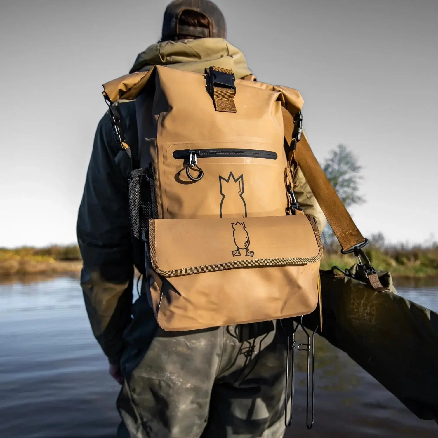 Waterproof Hunting Backpack - Durable Design for Outdoor Use, Ideal for Hunting and Outdoor Activities Waterproof Hunting Backpack - Durable Design for Outdoor Use, Ideal for Hunting and Outdoor Activities