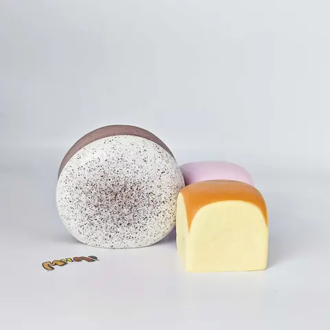 MHM Hawaiian & Black and White Chocolate Roll Squishy Box Set by Changya Co. - Slow Rising Squishies, Handheld Soft Sensory Fidget Toy, Non-Toxic Nitrosamine-Free Food-Themed Foam, Unisex Relaxation Gift for 12+ Years, Memory Training Tool