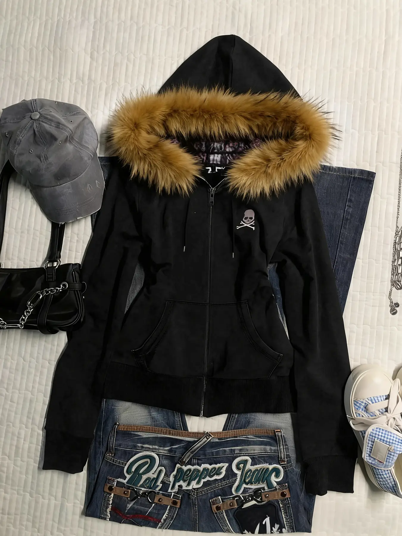 Women's Fleece-Lined Hoodie Jacket, Loose Fit Long Sleeve, Winter Warm Home Wear, Casual College Aesthetic Style, Skull Graphic Print Design, Womenswear, Outerwear, Fur
