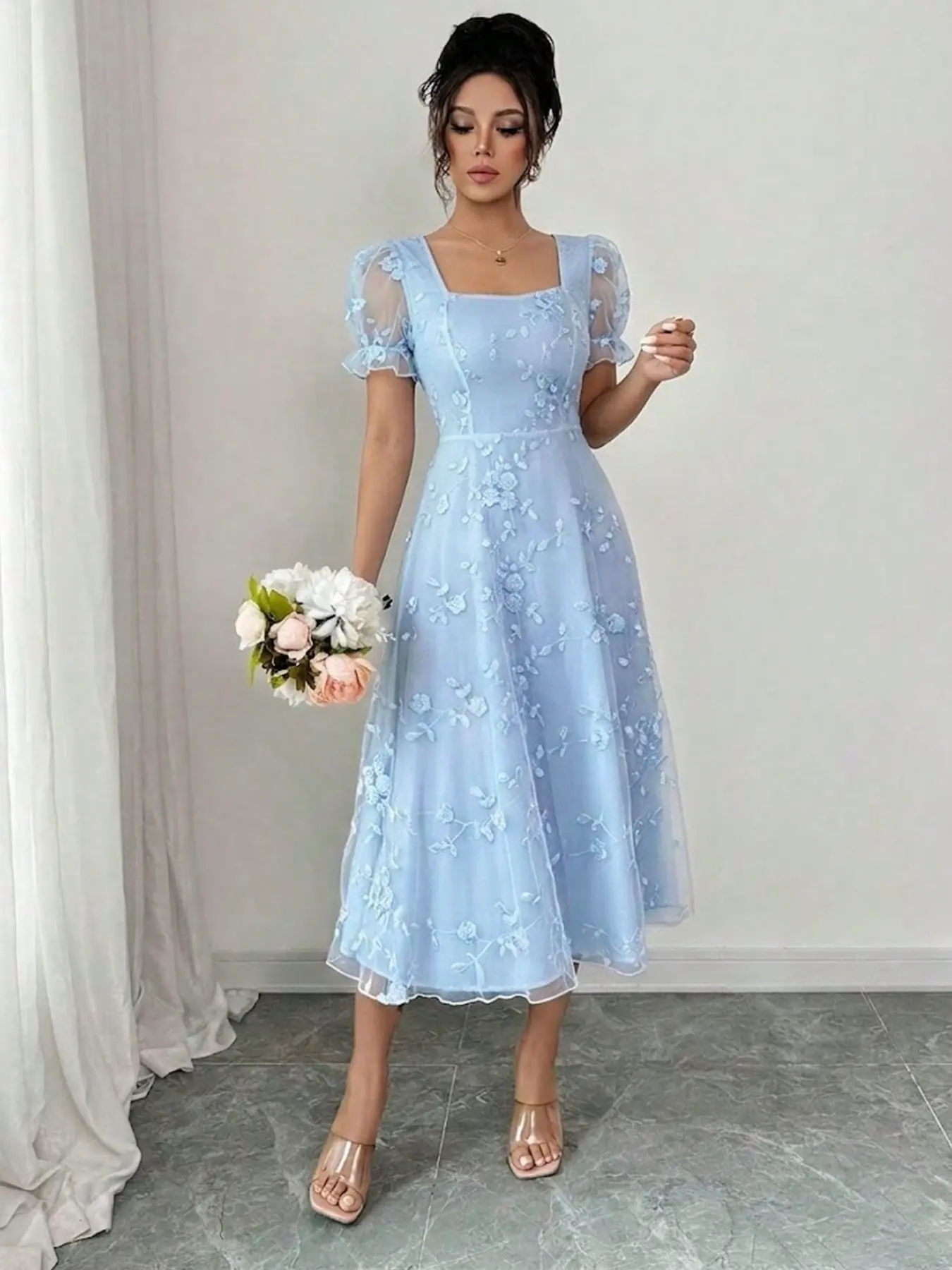 Elegant Blue Lace Embroidered Short Sleeve Party Dress, Embellished Dress, Women's Formal Wear Evening Gown, Chic & Stylish Design for Special Occasions, Elegant Fashion Dress