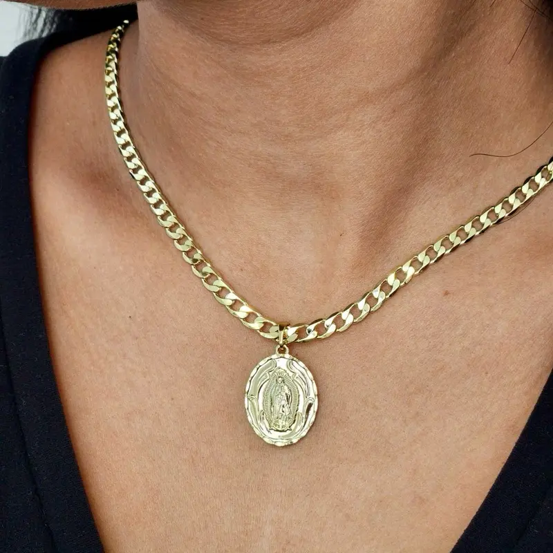 ViOrO 14K Gold Plated 5mm Cuban Link Chain and  Virgen Pendant for Dairy Use. Electro Laminated Premium Jewelry