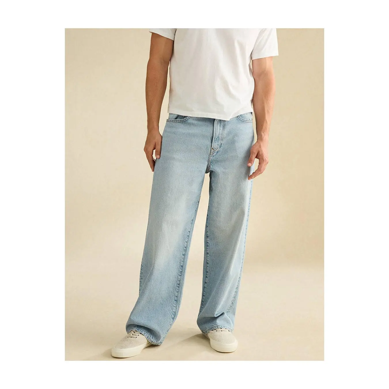 AE Ultra Baggy Jean
