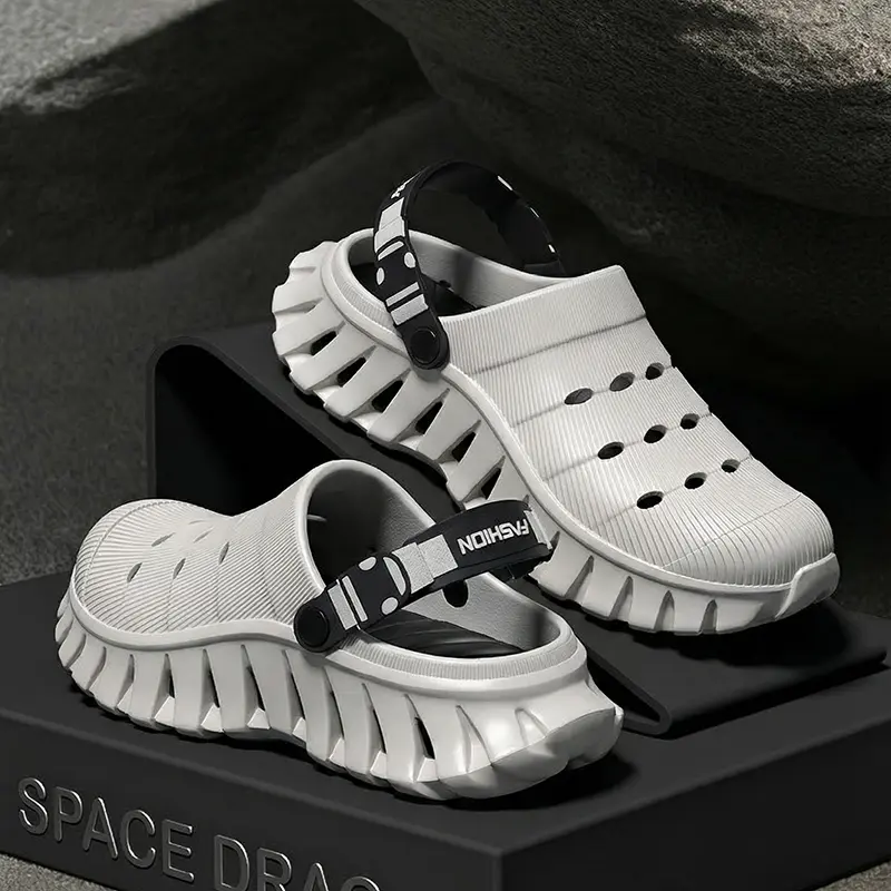 FoamFam Trendy Letter Anti-Slip Breathable Casual Men's Clogs - Lightweight, Easy-to-Clean, Shock-Absorbing, Durable Clog Men's Fashion Slippers Walking Shoes for Summer Indoor & Outdoor Use, Footwear, Anti-Slip Men's Clogs