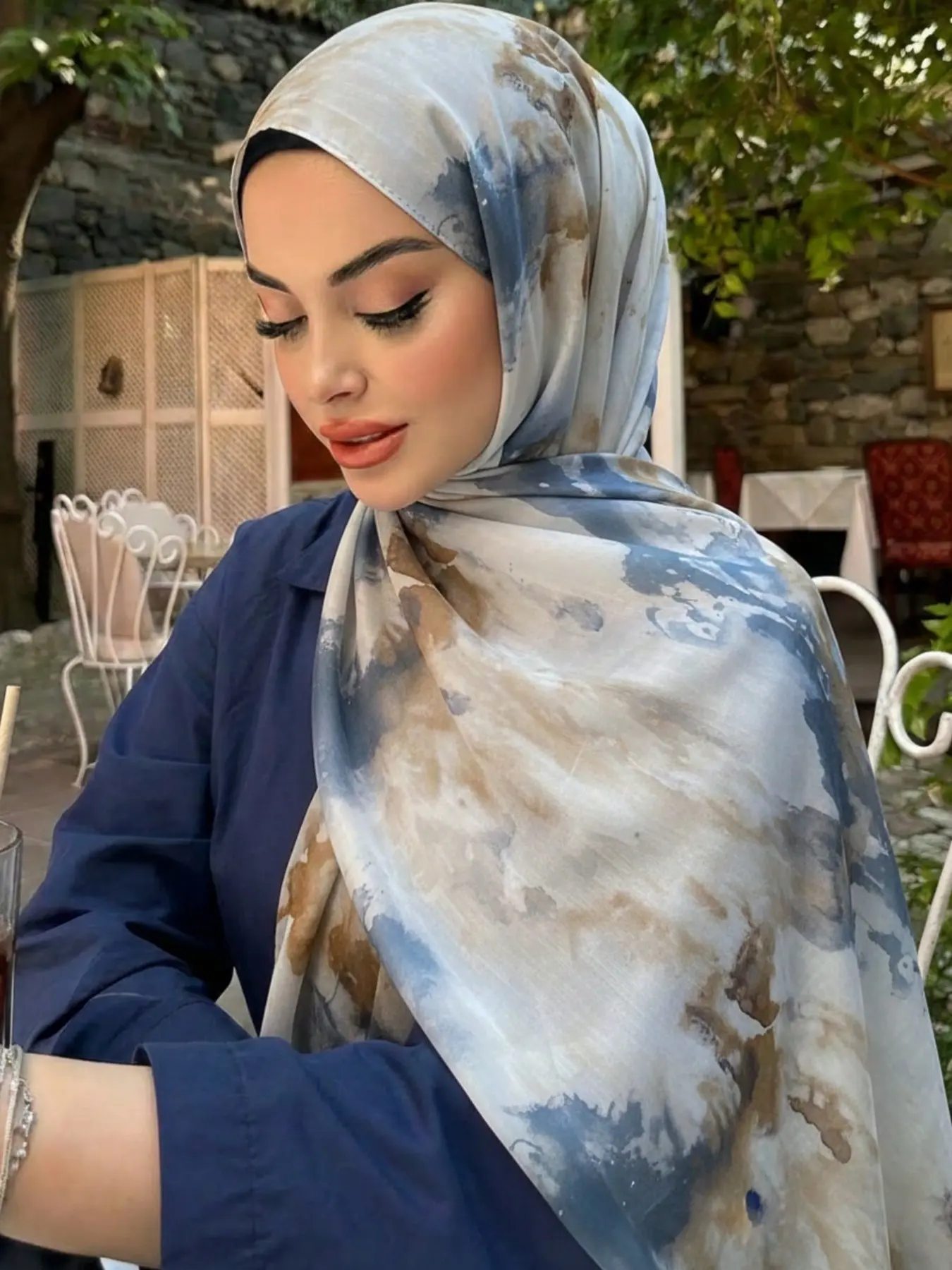 1PC Fashionable Ink Painting Texture Printed Headscarf, Women's Casual Modest Wrap Headscarf, Soft Modal Hijab, for Muslim Daily Wear, Ramadan Gift, Beach Summer Sun Protection Shawl, Unique Texture